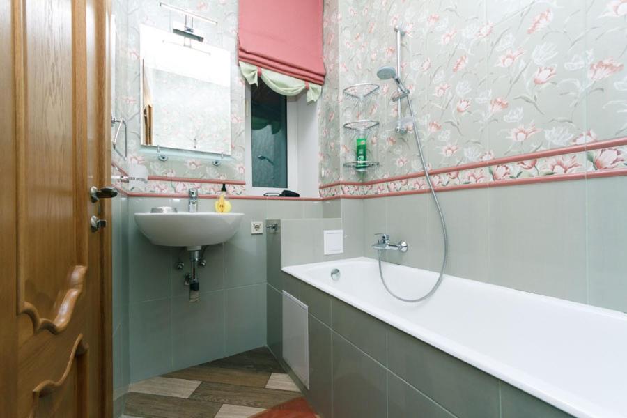 Three-Room Apartments At The Polytechnic Institute Kiev Luaran gambar